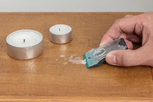 WOLFCRAFT Grattoir plastique 4 cm pour surfaces délicates