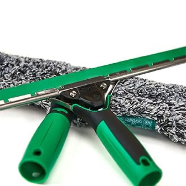 UNGER Kit de démarrage lavage de vitres ErgoTec 2en1 raclette et mouilleur