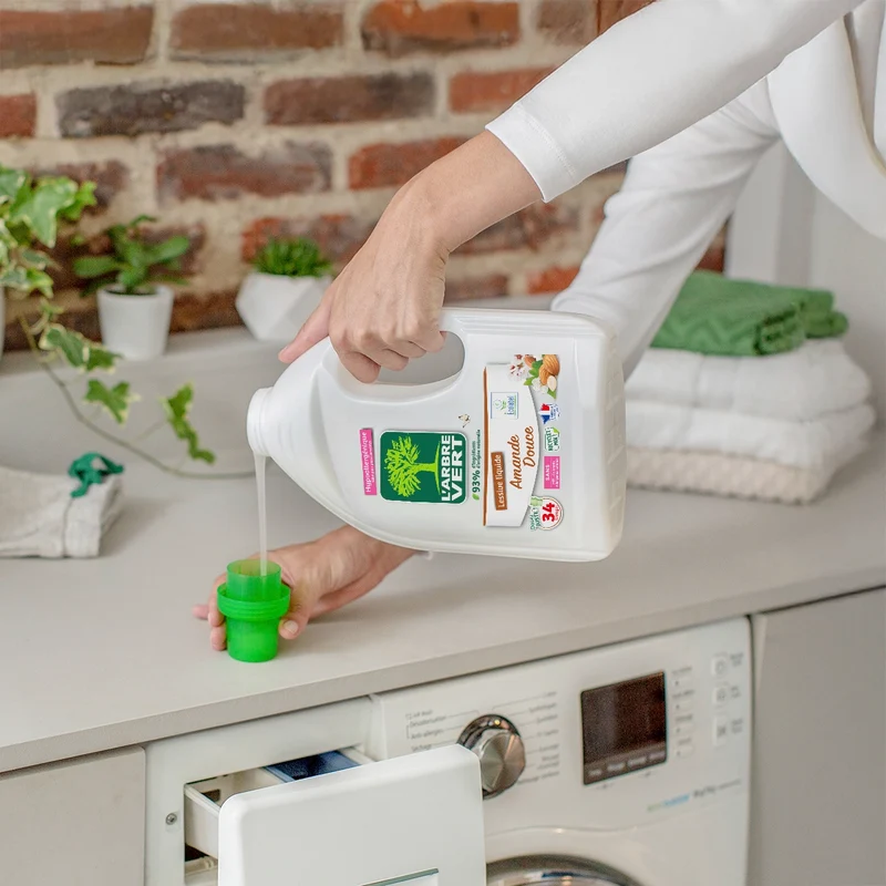 Pack lessive et recharge Amande douce 2 x 1,53L