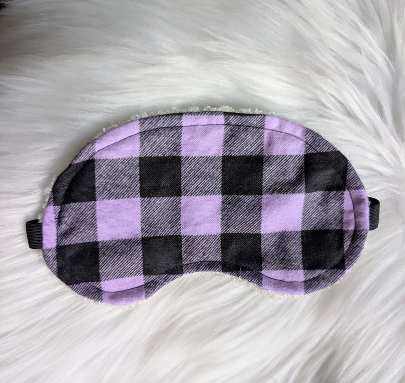 Masque de repos - CARREAUX MAUVE & NOIR