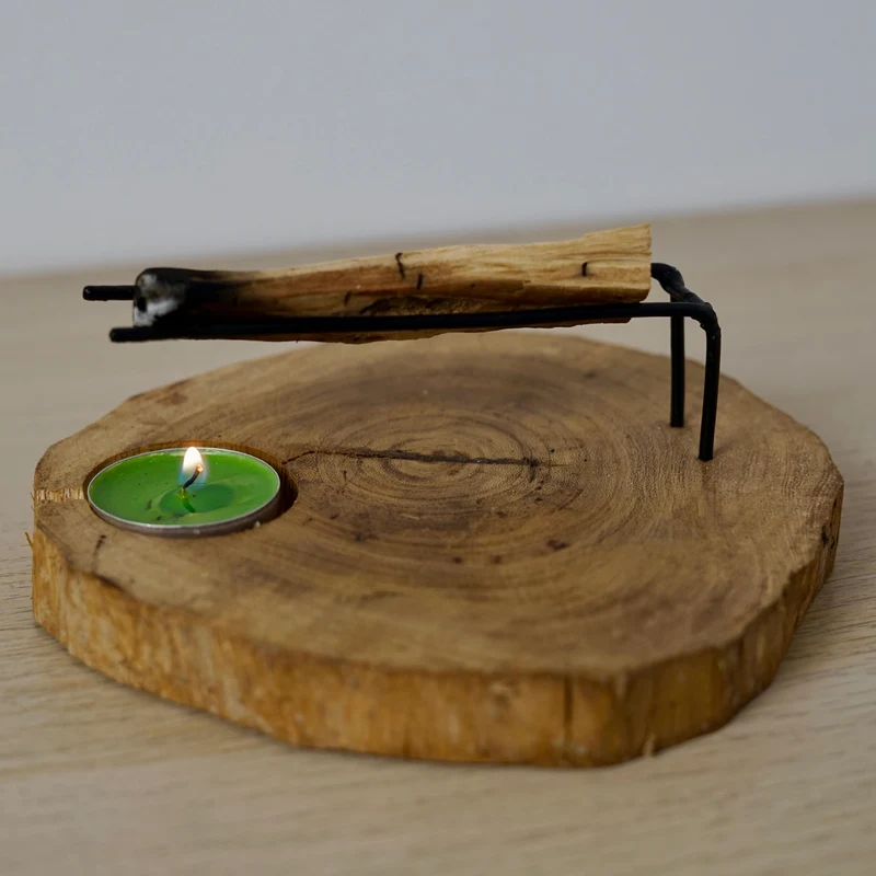 Quemador palo santo