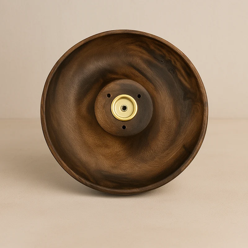 Porta incienso de madera circular