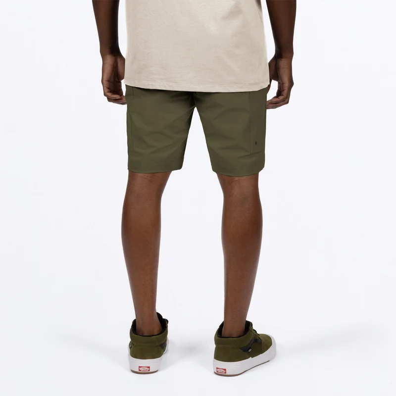 Men's Attack Short 9"