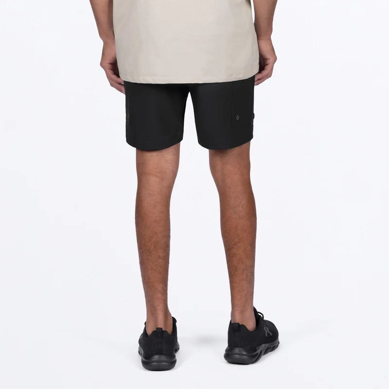Men's Tech Air Short 7"