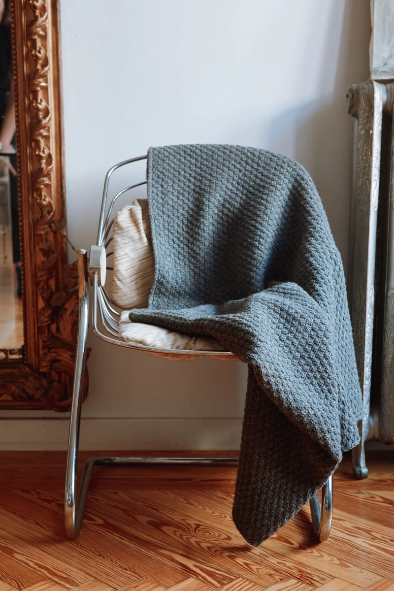 ISABELLE Sofa Throw Blanket in Merino Wool - Ash Grey